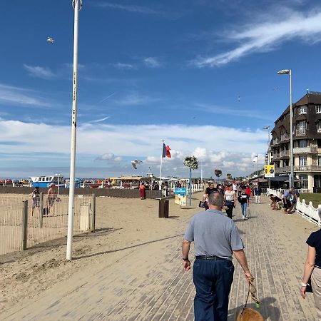 Hauteurs De Trouville - Studio Avec Terrasse Au Calme エクステリア 写真